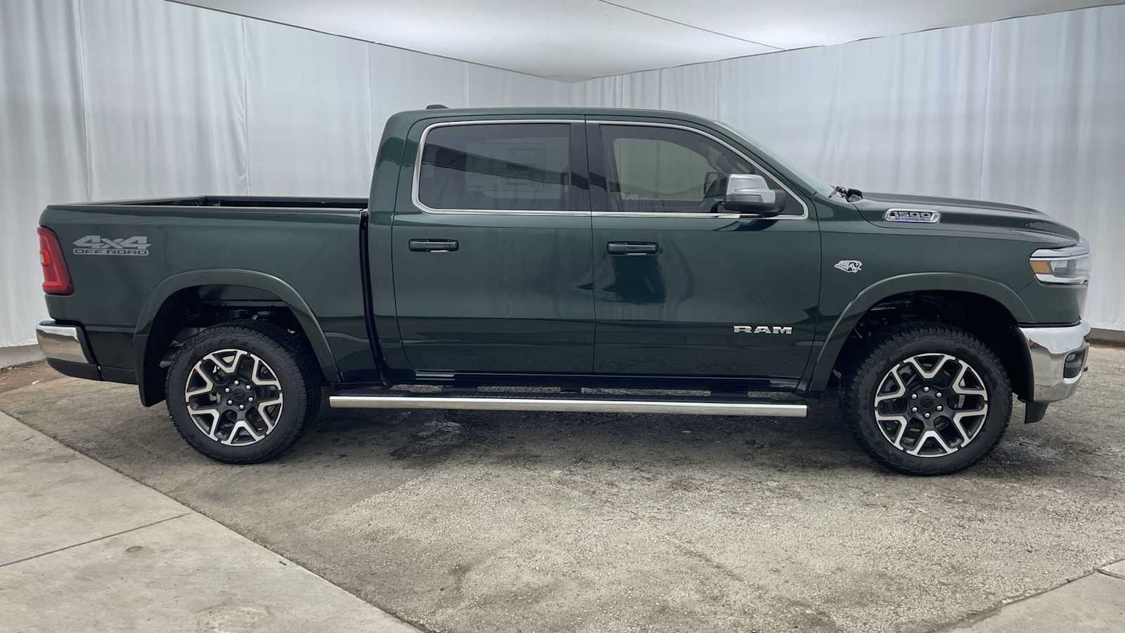 Thumbnail: 2026 RAM 1500 - 36