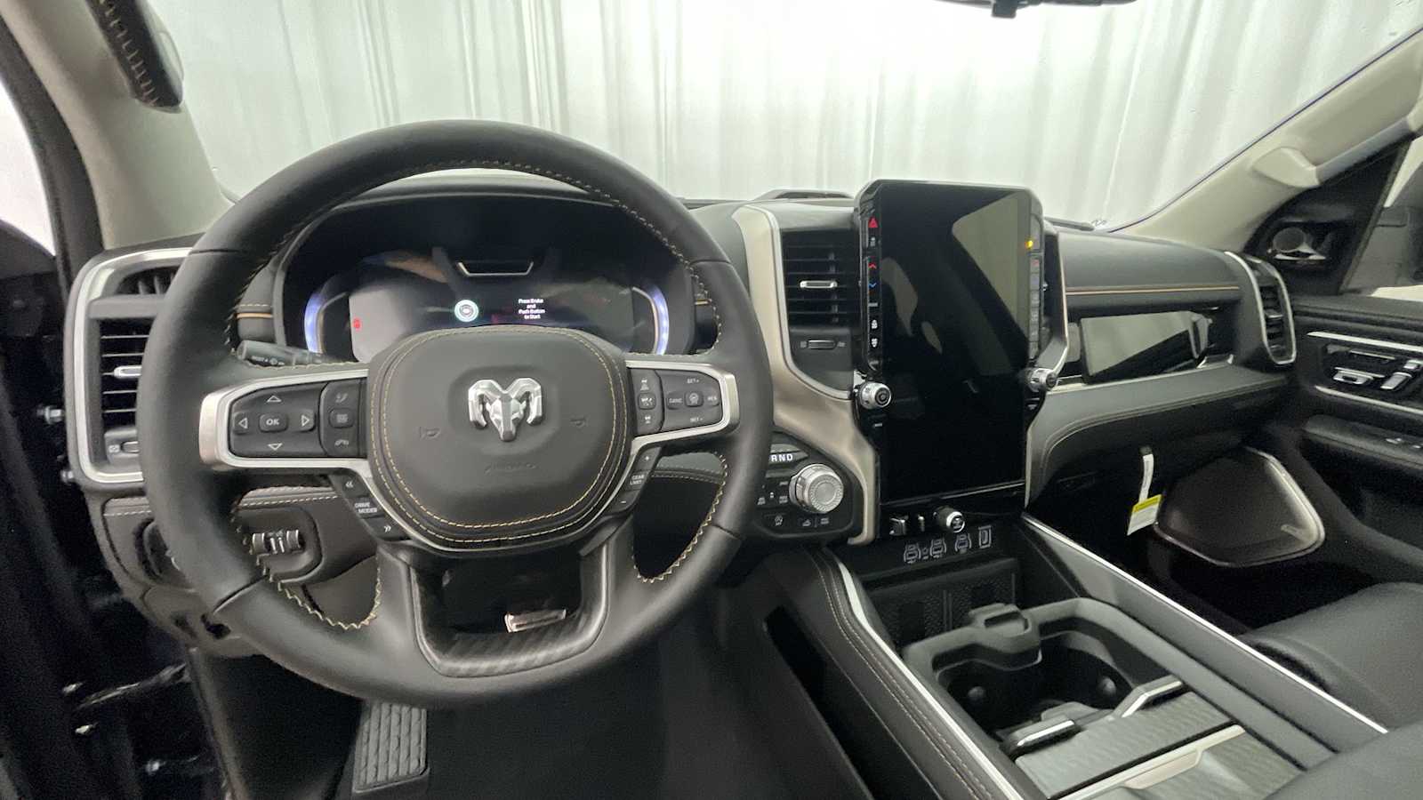 Thumbnail: 2026 RAM 1500 - 3