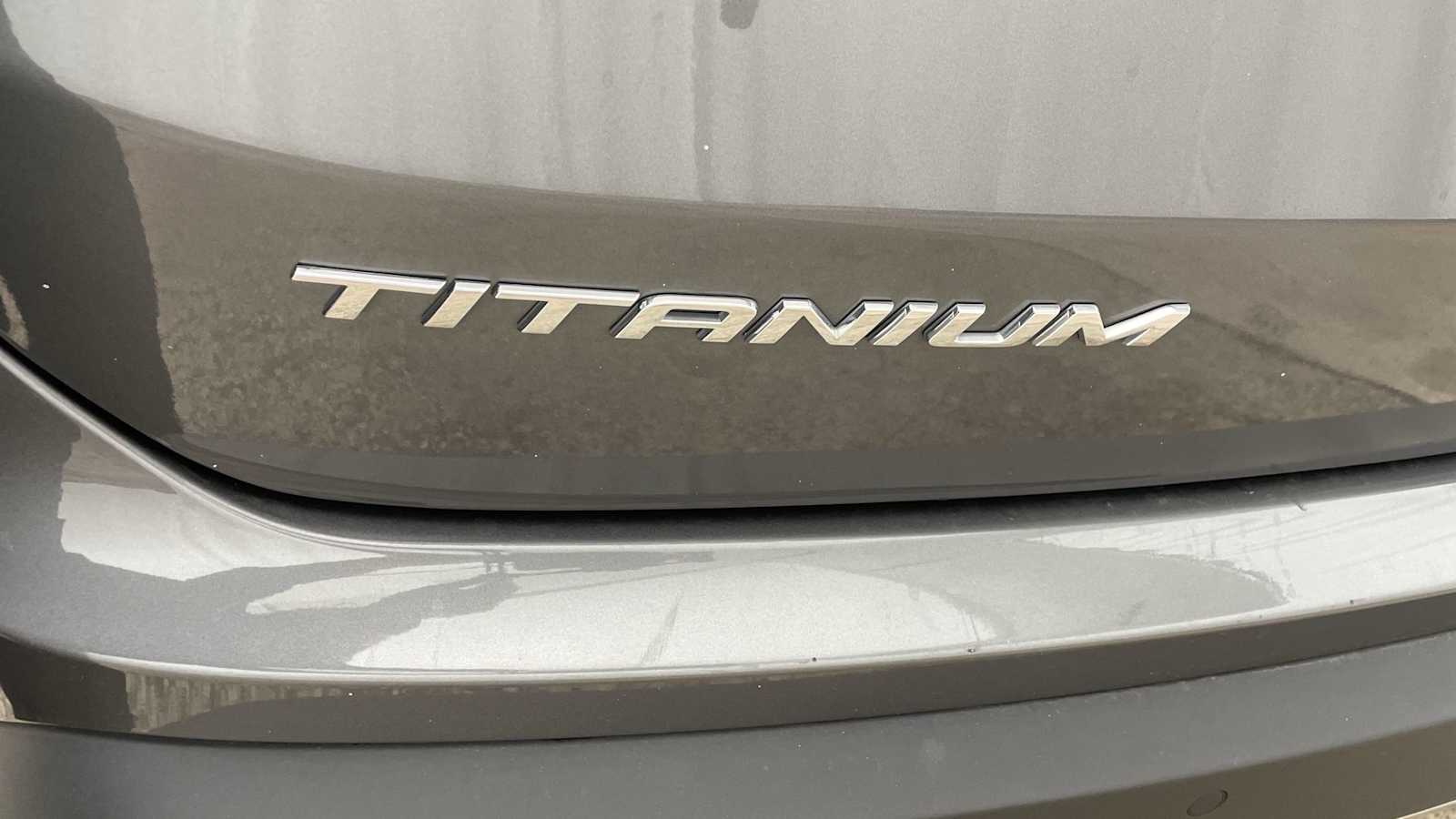 Thumbnail: 2024 Ford Edge - 27