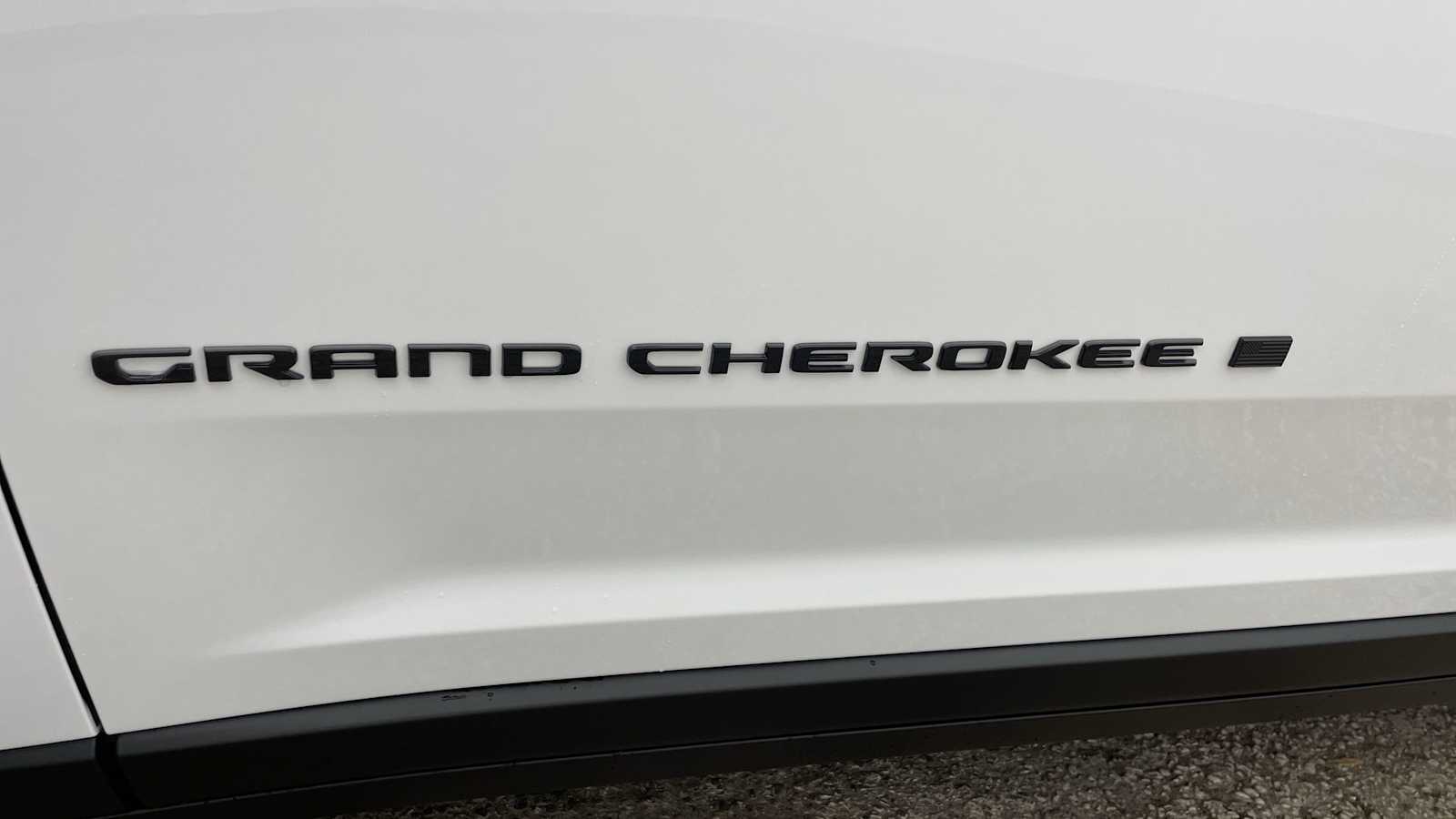 Thumbnail: 2025 Jeep Grand Cherokee - 44