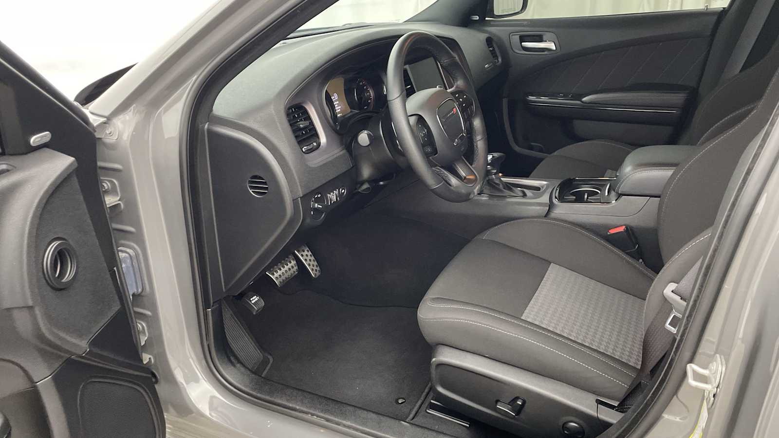 Thumbnail: 2023 Dodge Charger - 3