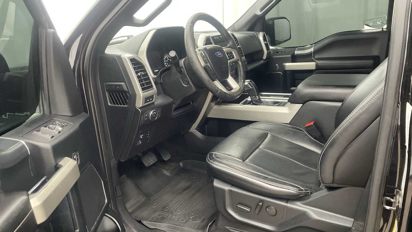 Thumbnail: 2019 Ford F-150 - 2