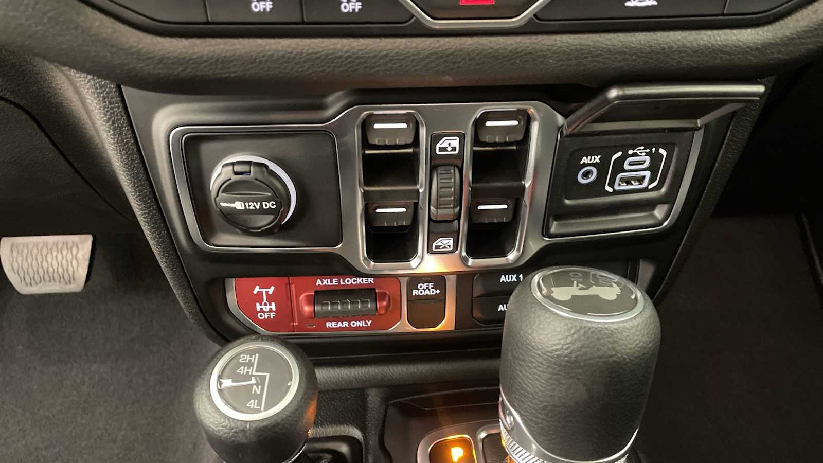 Thumbnail: 2026 Jeep Wrangler - 19