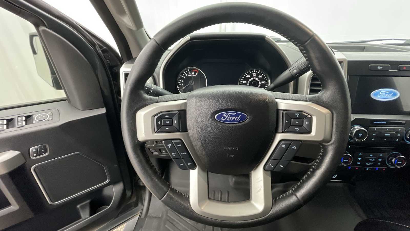 Thumbnail: 2018 Ford F-150 - 11