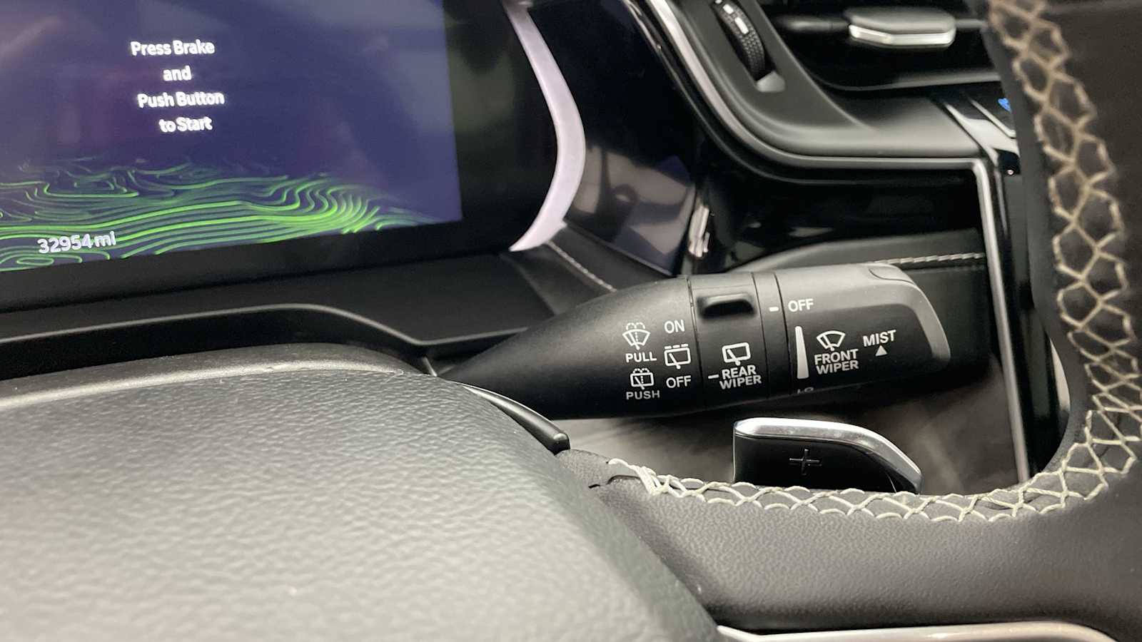 Thumbnail: 2022 Jeep Grand Cherokee - 17