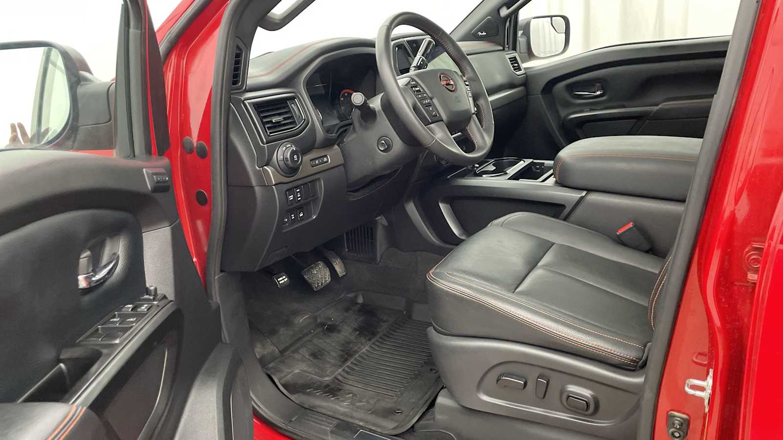 Thumbnail: 2024 Nissan Titan - 2