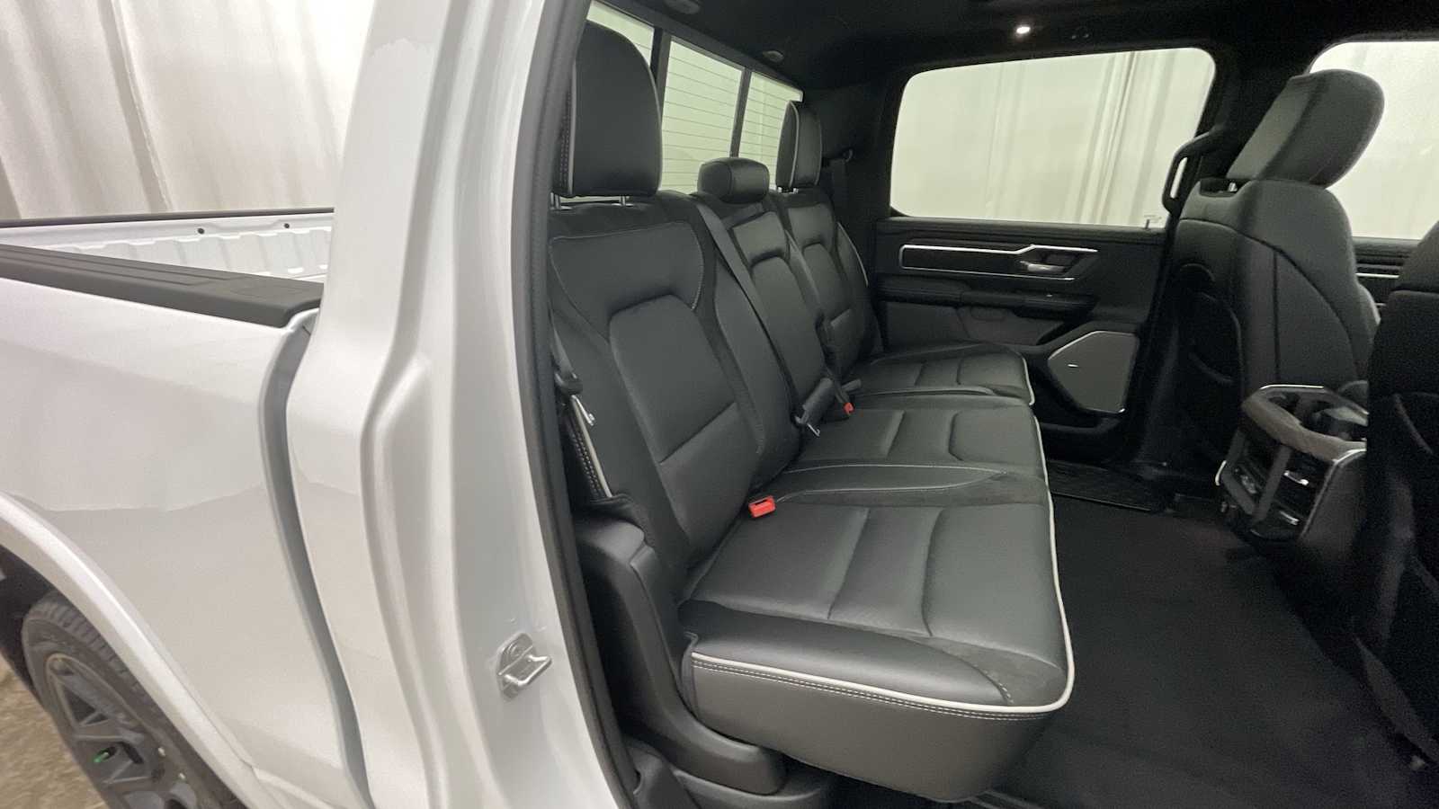 Thumbnail: 2026 RAM 1500 - 11