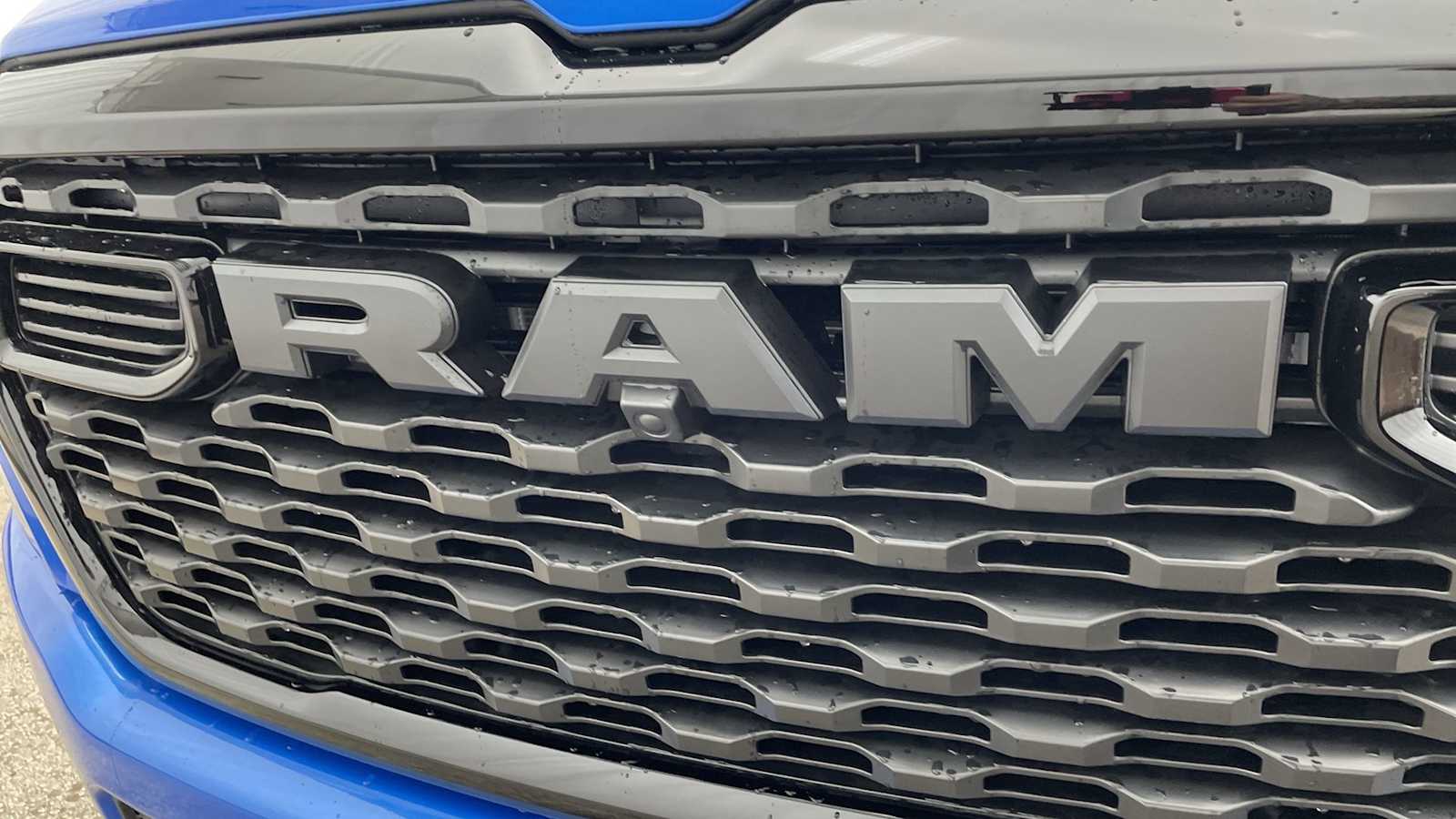 Thumbnail: 2026 RAM 1500 - 40