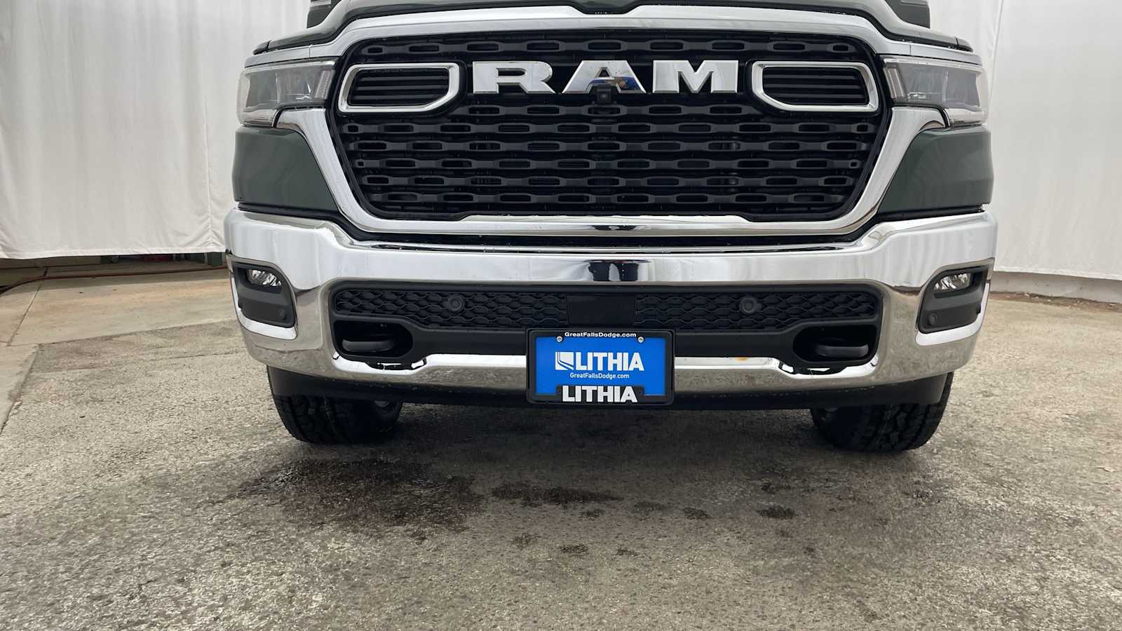 Thumbnail: 2026 RAM 1500 - 38