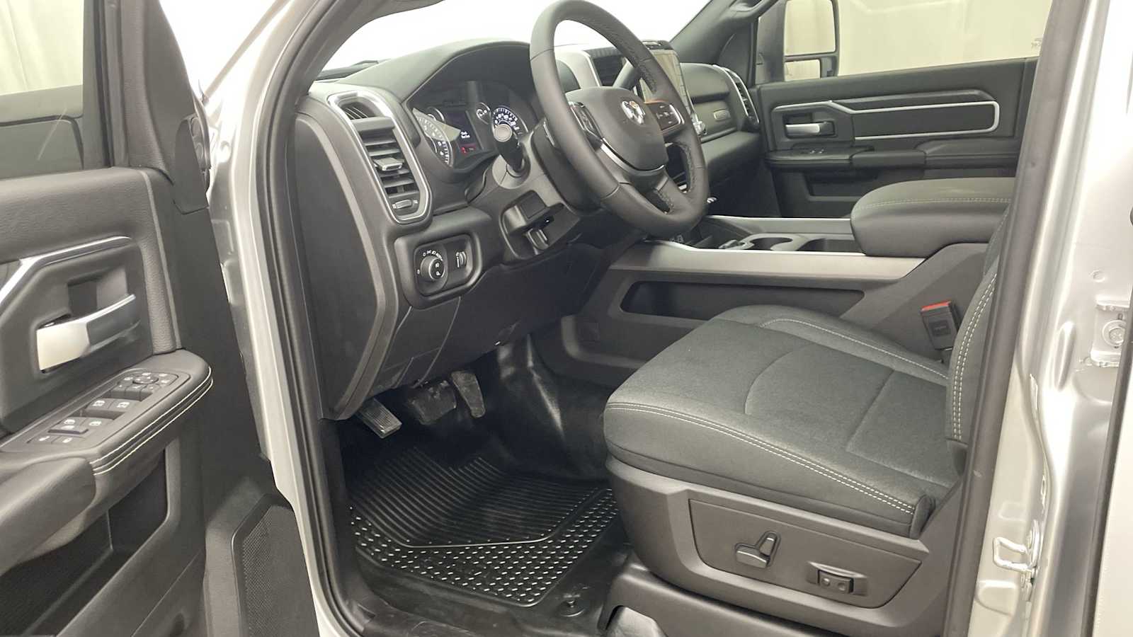 Thumbnail: 2026 RAM 2500 - 2