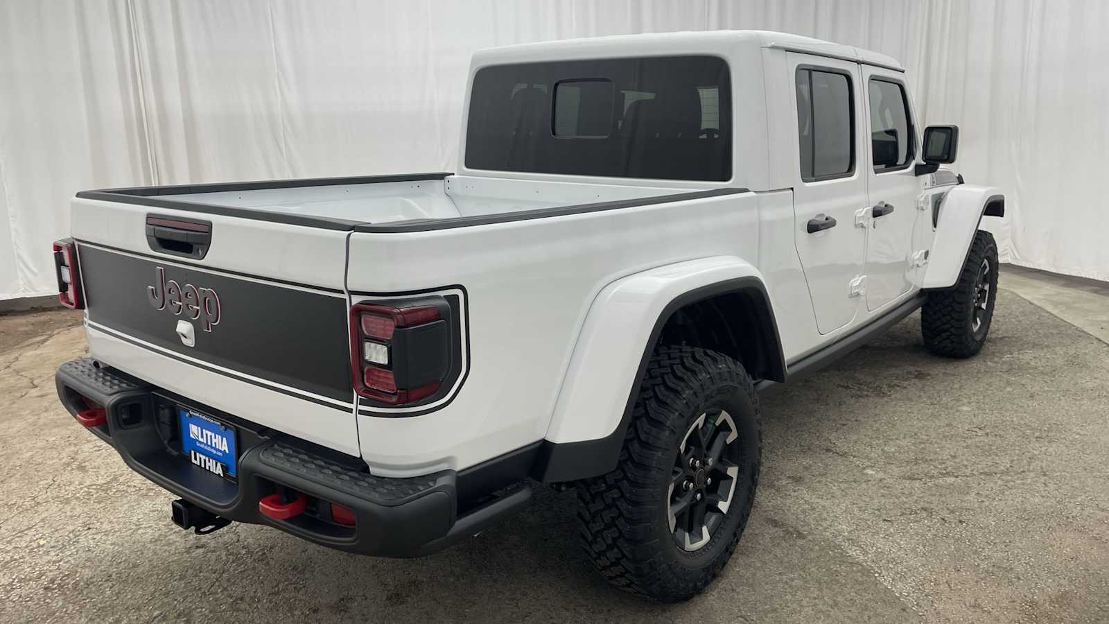 Thumbnail: 2026 Jeep Gladiator - 36