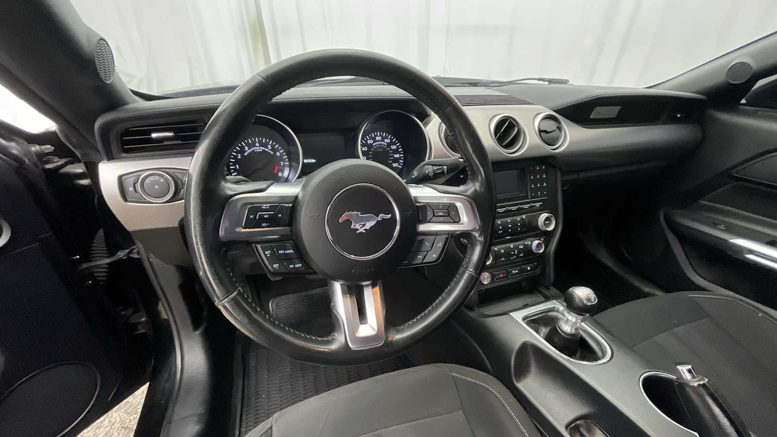 Thumbnail: 2018 Ford Mustang - 3