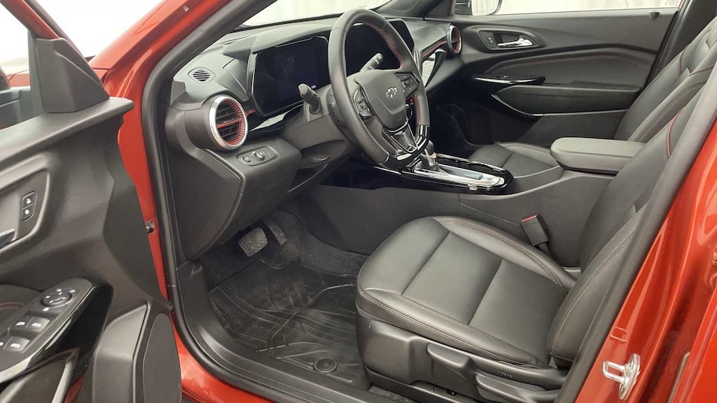 Used 2024 Chevrolet Trax 2RS SUV