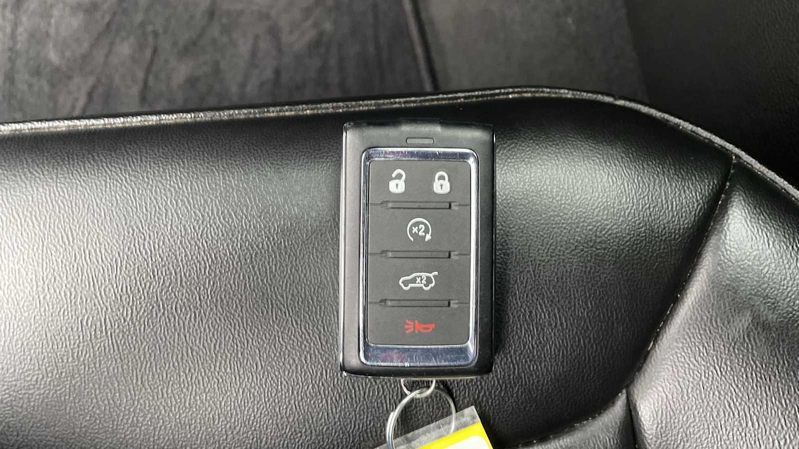 Thumbnail: 2025 Jeep Grand Cherokee - 24