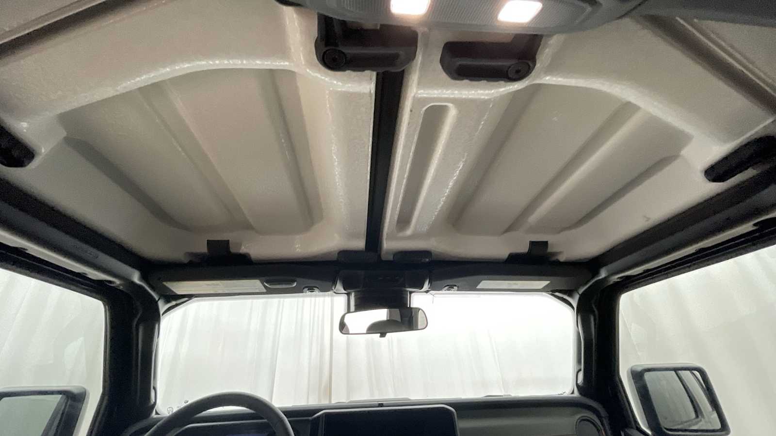 Thumbnail: 2025 Jeep Gladiator - 8