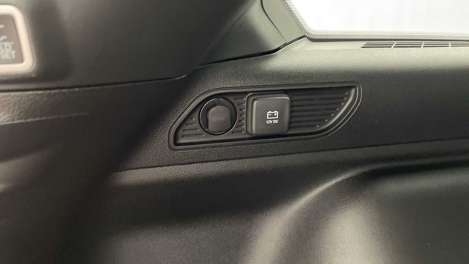 Thumbnail: 2026 Jeep Grand Cherokee - 28