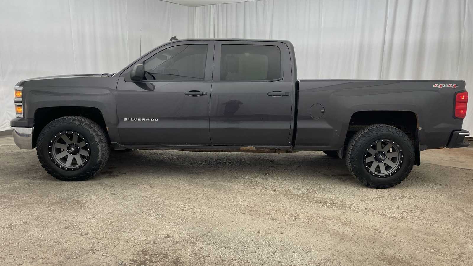 Thumbnail: 2014 Chevrolet Silverado 1500 - 31