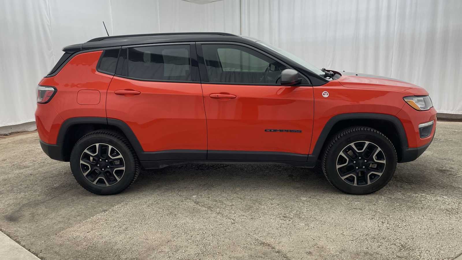 Thumbnail: 2019 Jeep Compass - 32