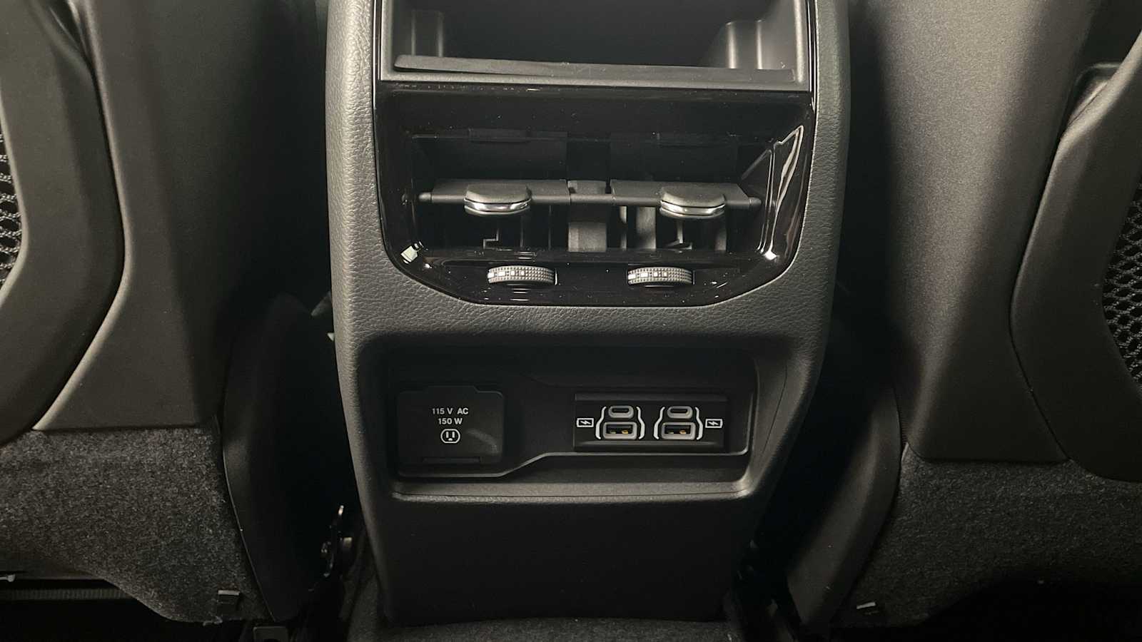 Thumbnail: 2025 Jeep Grand Cherokee - 24