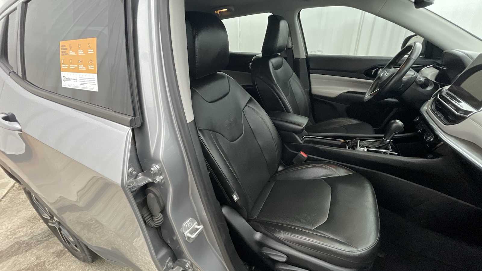 Thumbnail: 2022 Jeep Compass - 10