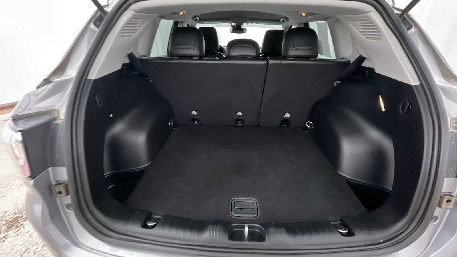 Thumbnail: 2022 Jeep Compass - 29