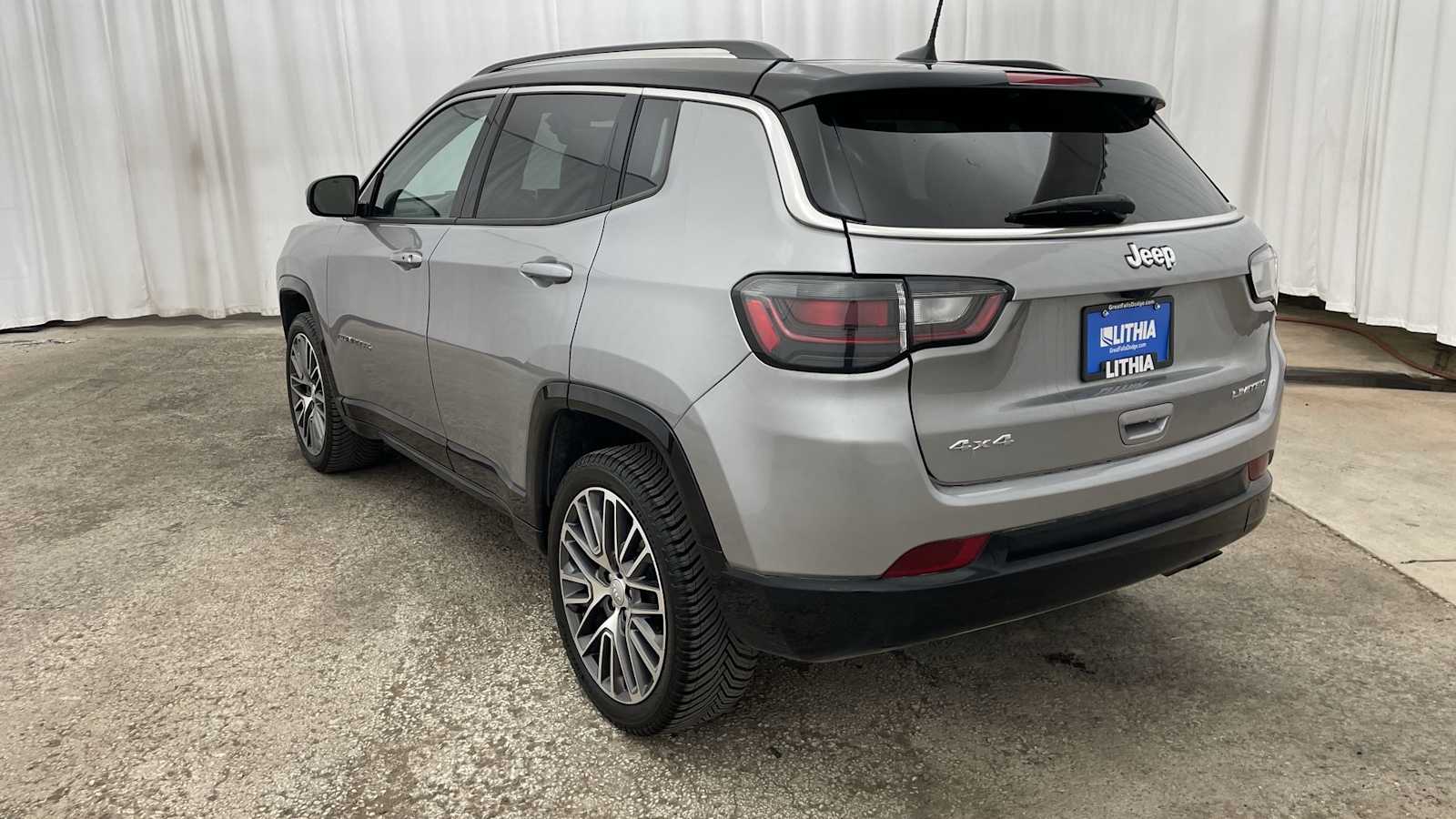 Thumbnail: 2022 Jeep Compass - 34