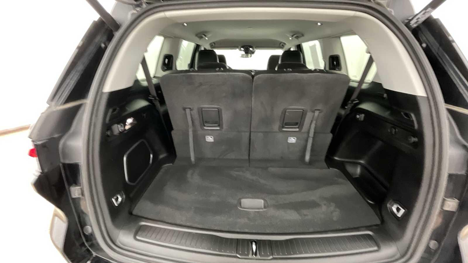 Thumbnail: 2022 Jeep Grand Cherokee - 31