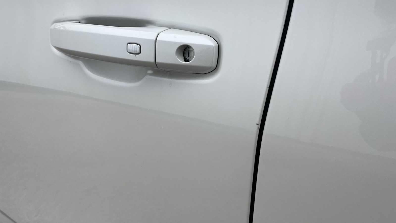 Thumbnail: 2021 Chevrolet Tahoe - 42