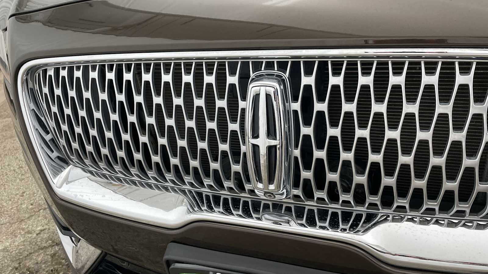 Thumbnail: 2019 Lincoln Nautilus - 42