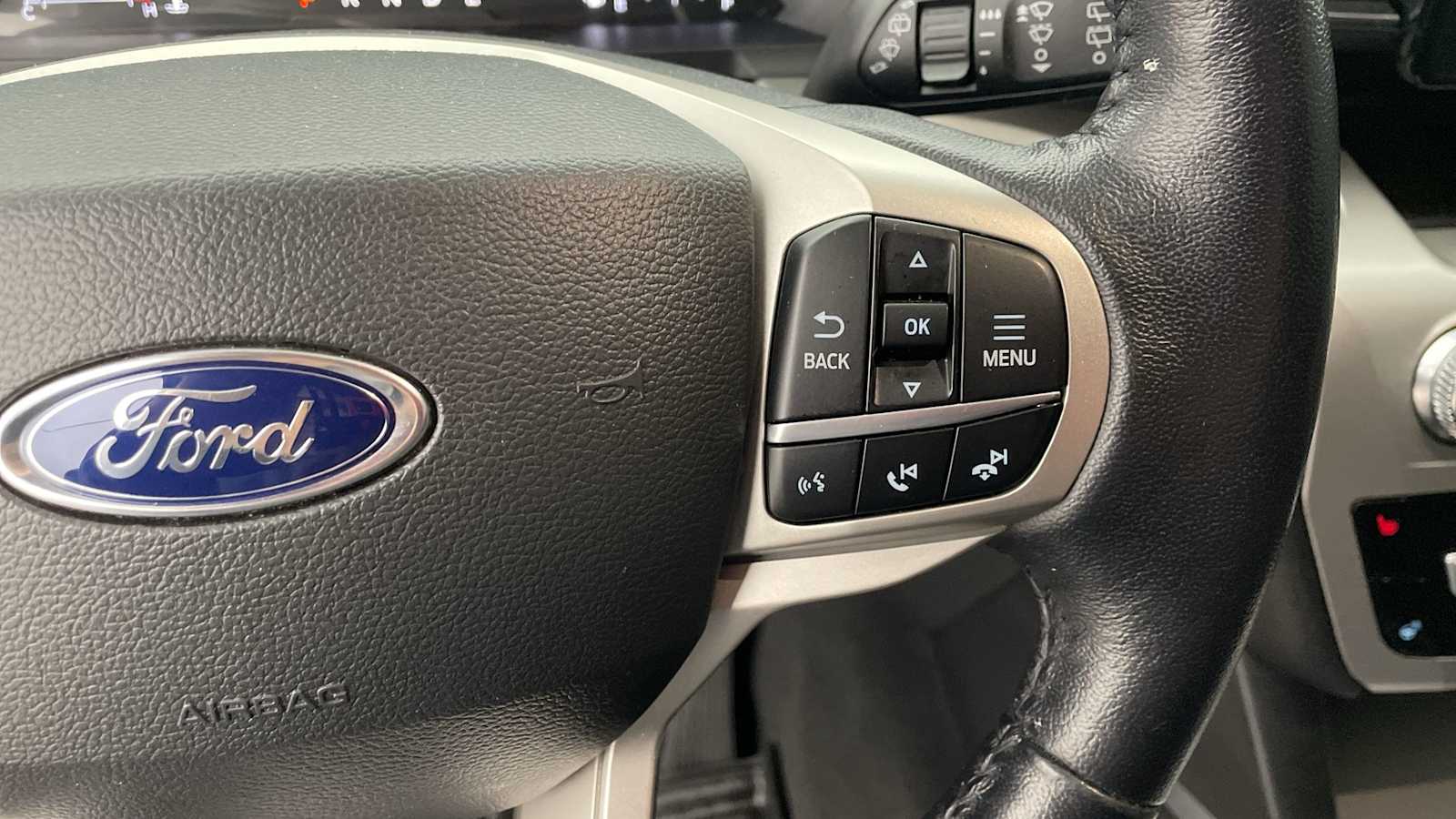 Thumbnail: 2022 Ford Explorer - 14