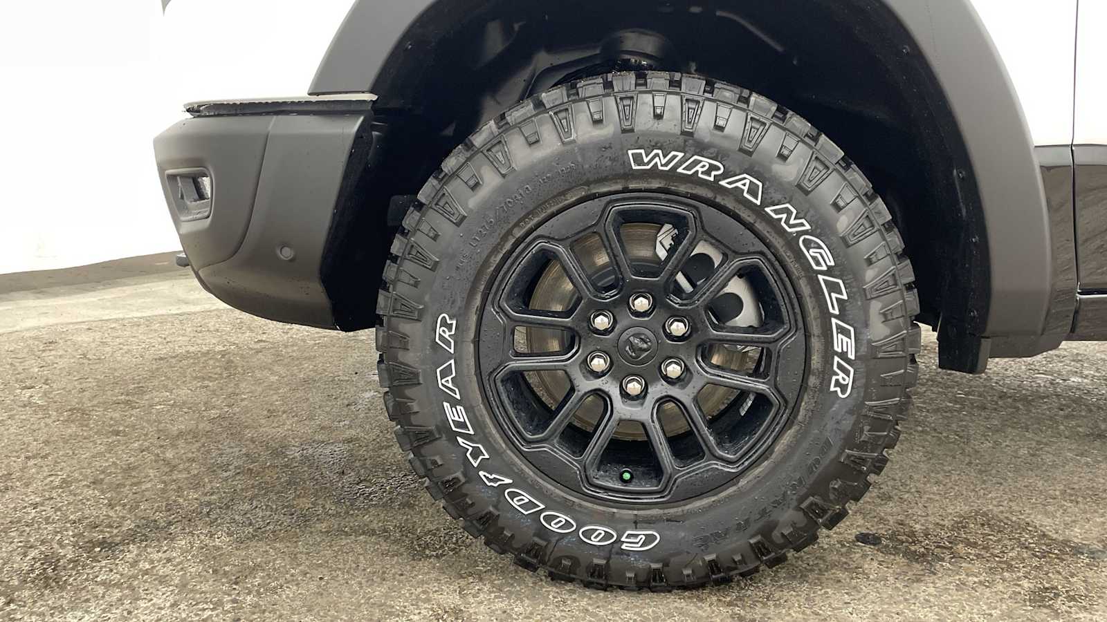 Thumbnail: 2026 RAM 1500 - 44