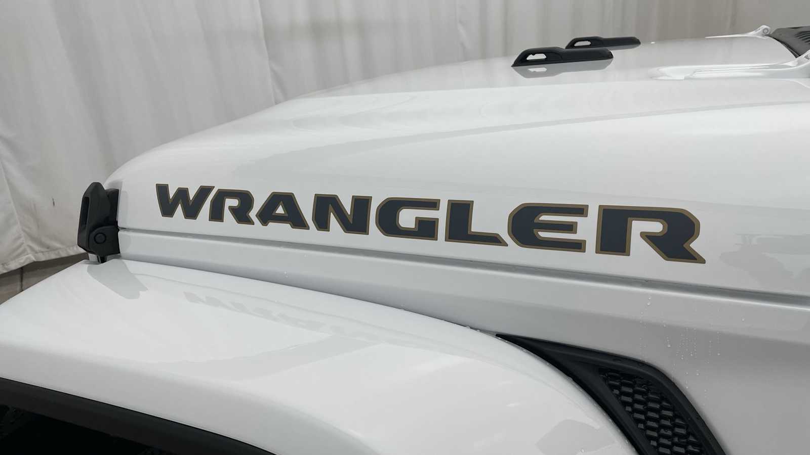 Thumbnail: 2026 Jeep Wrangler - 41