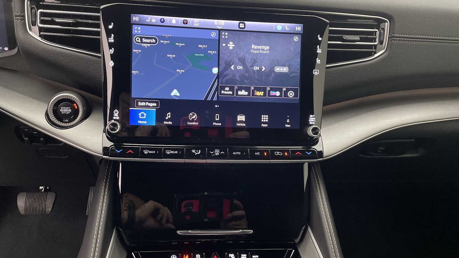 Thumbnail: 2025 Jeep Wagoneer - 18