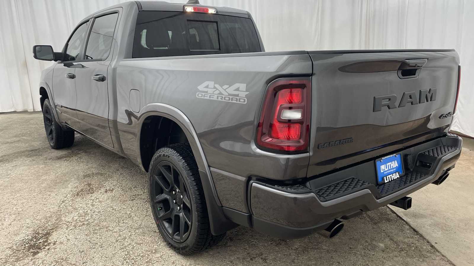 Thumbnail: 2026 RAM 1500 - 35