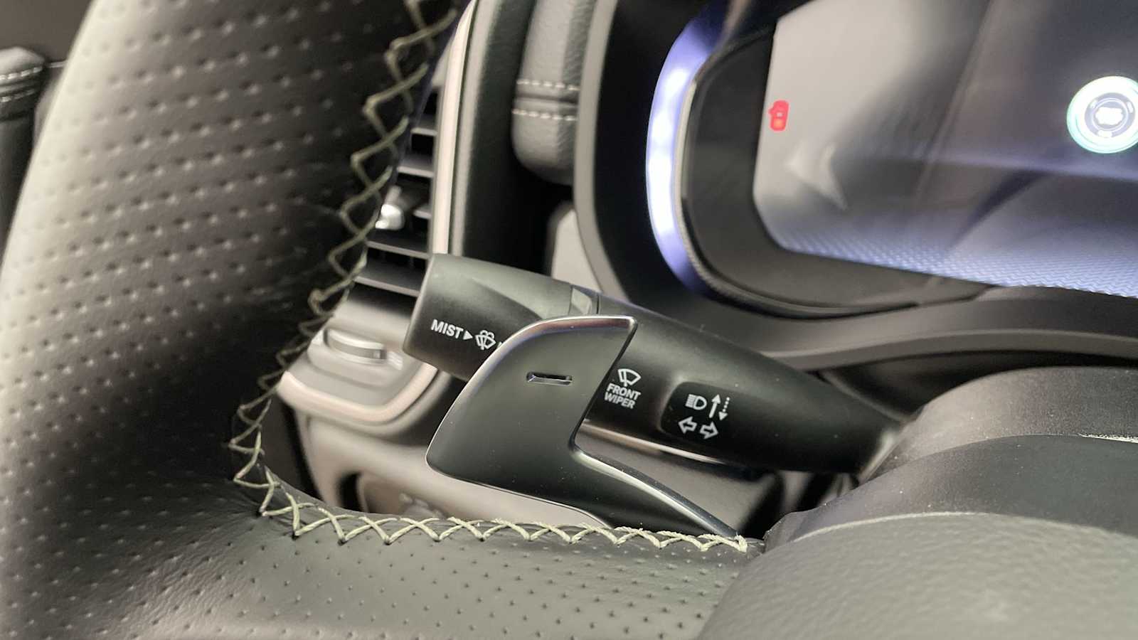 Thumbnail: 2026 RAM 1500 - 17