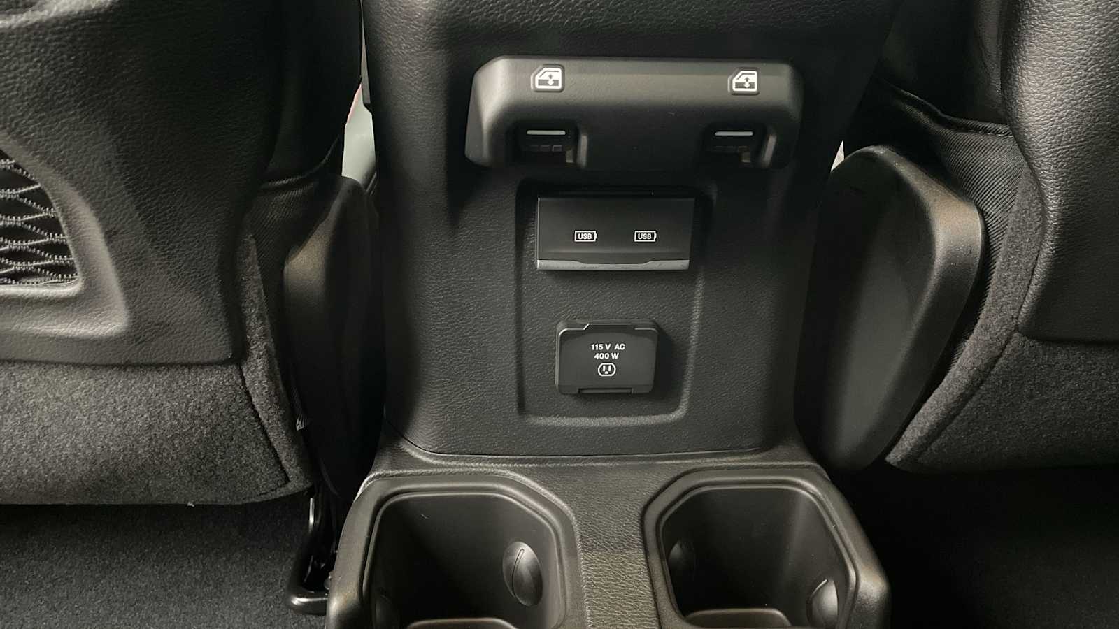 Thumbnail: 2025 Jeep Gladiator - 27