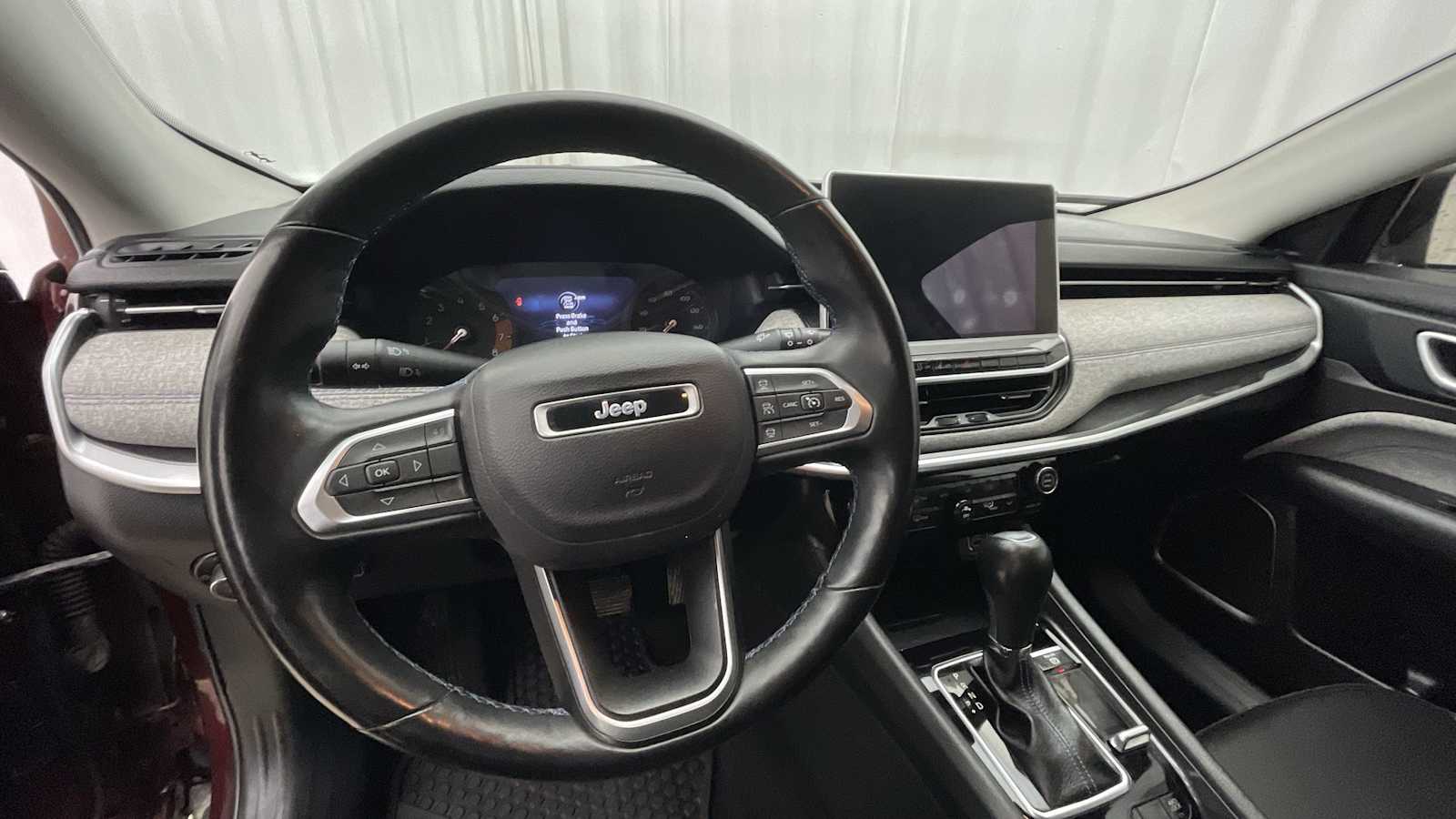 Thumbnail: 2022 Jeep Compass - 3