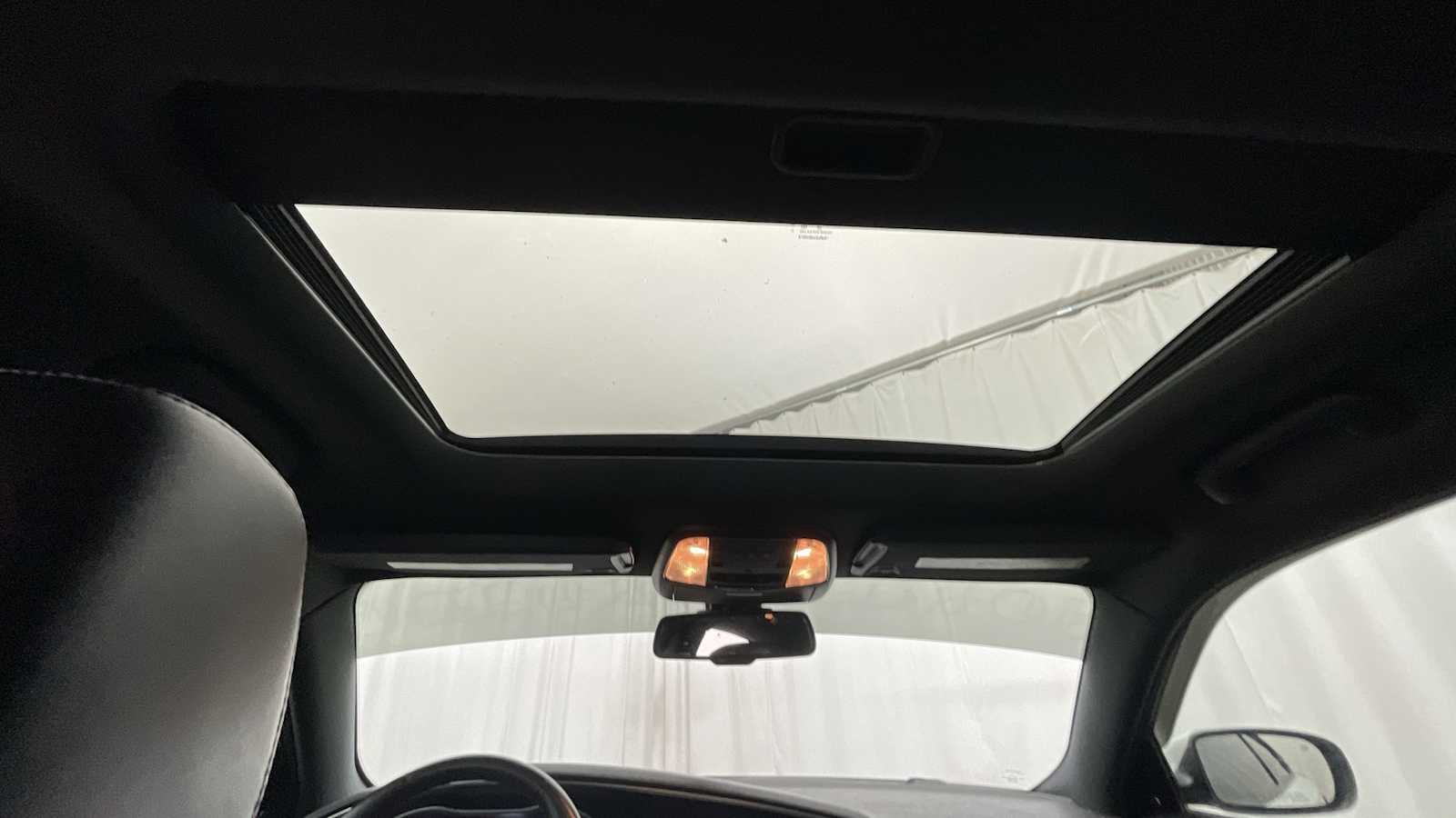 Thumbnail: 2015 Dodge Charger - 9