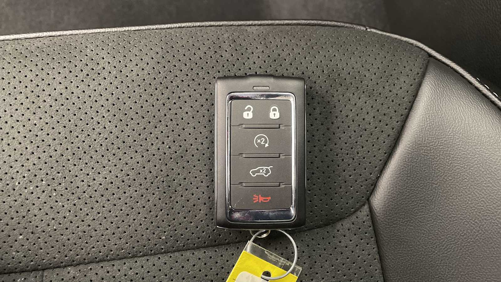 Thumbnail: 2025 Jeep Grand Cherokee - 22