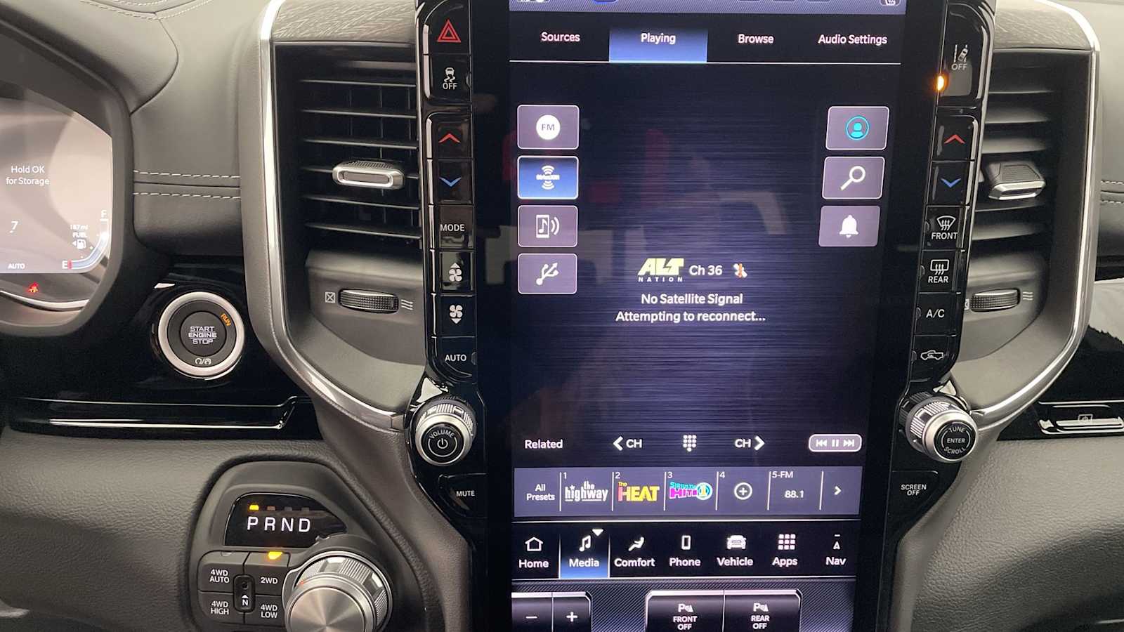 Thumbnail: 2026 RAM 1500 - 17