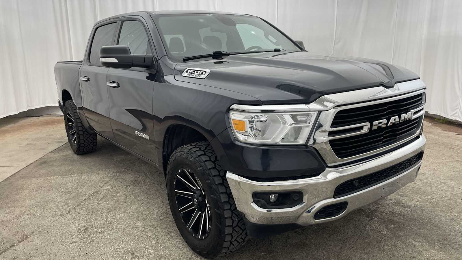 Thumbnail: 2019 RAM 1500 - 34