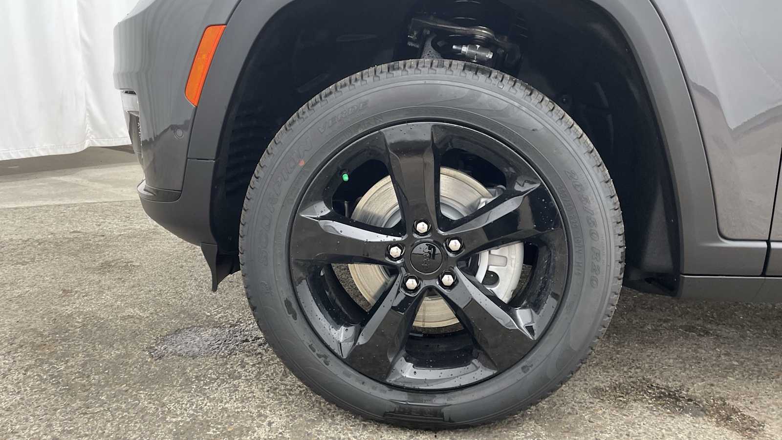 Thumbnail: 2025 Jeep Grand Cherokee - 45