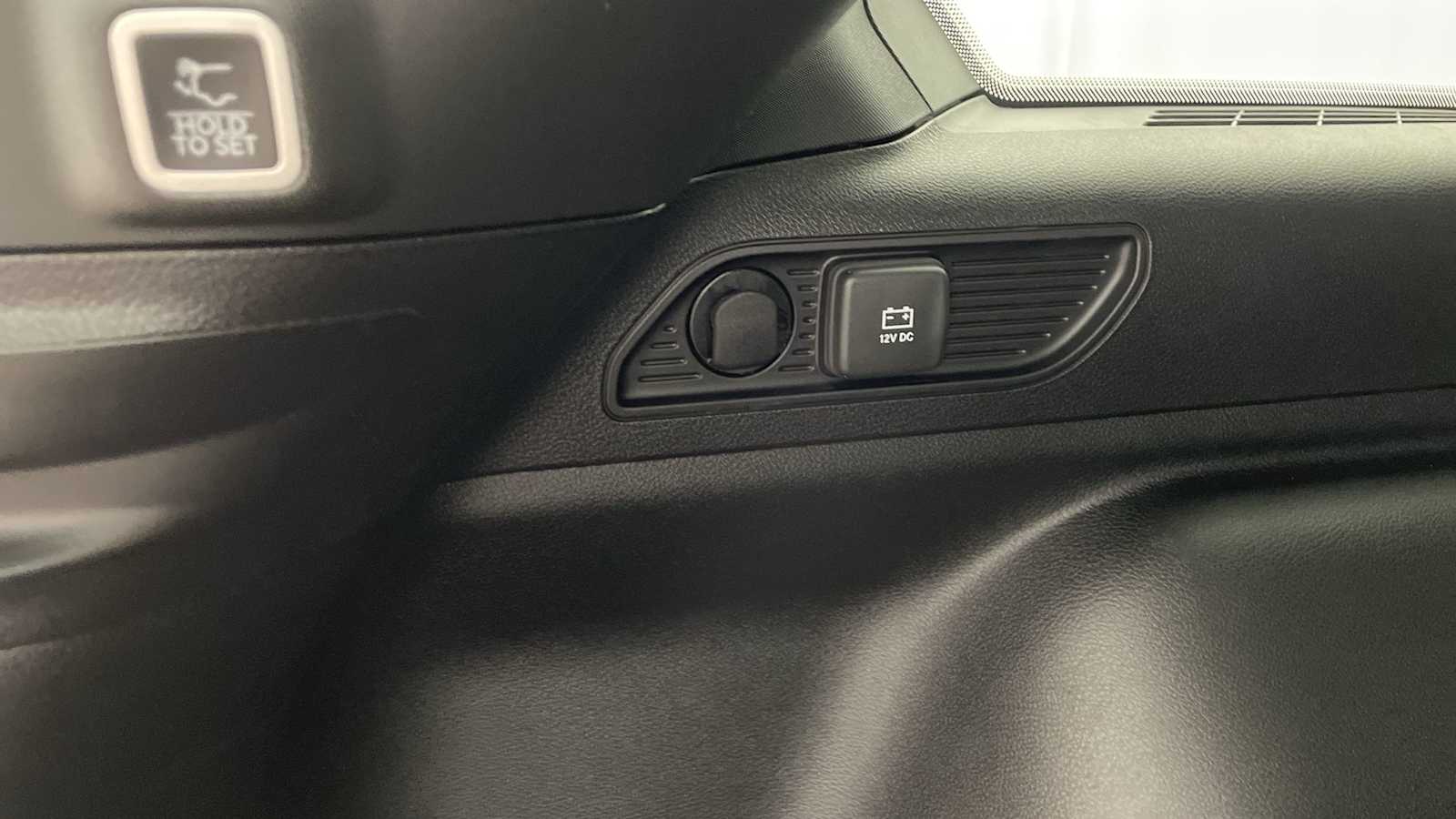 Thumbnail: 2026 Jeep Grand Cherokee - 28