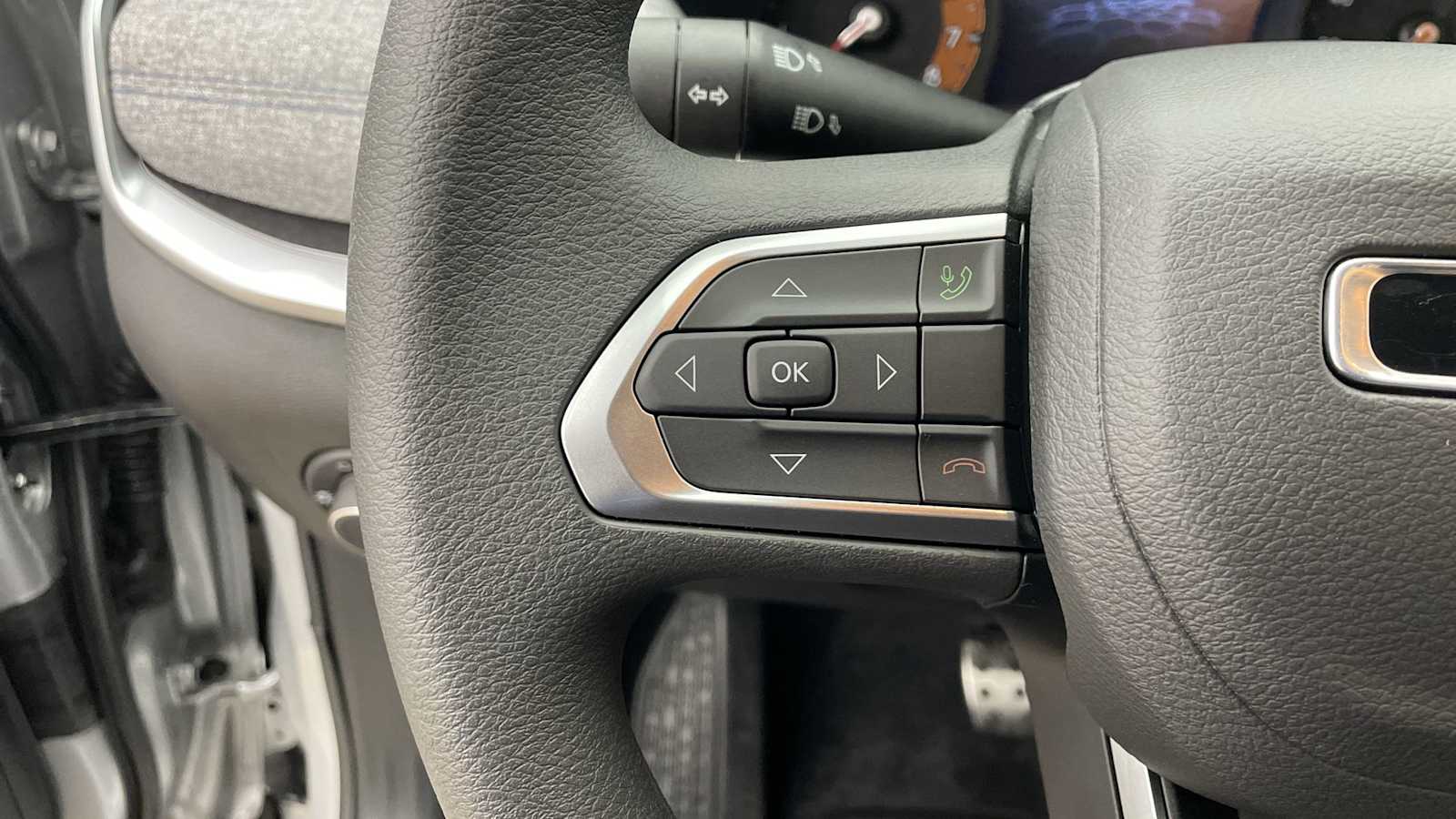 Thumbnail: 2025 Jeep Compass - 12
