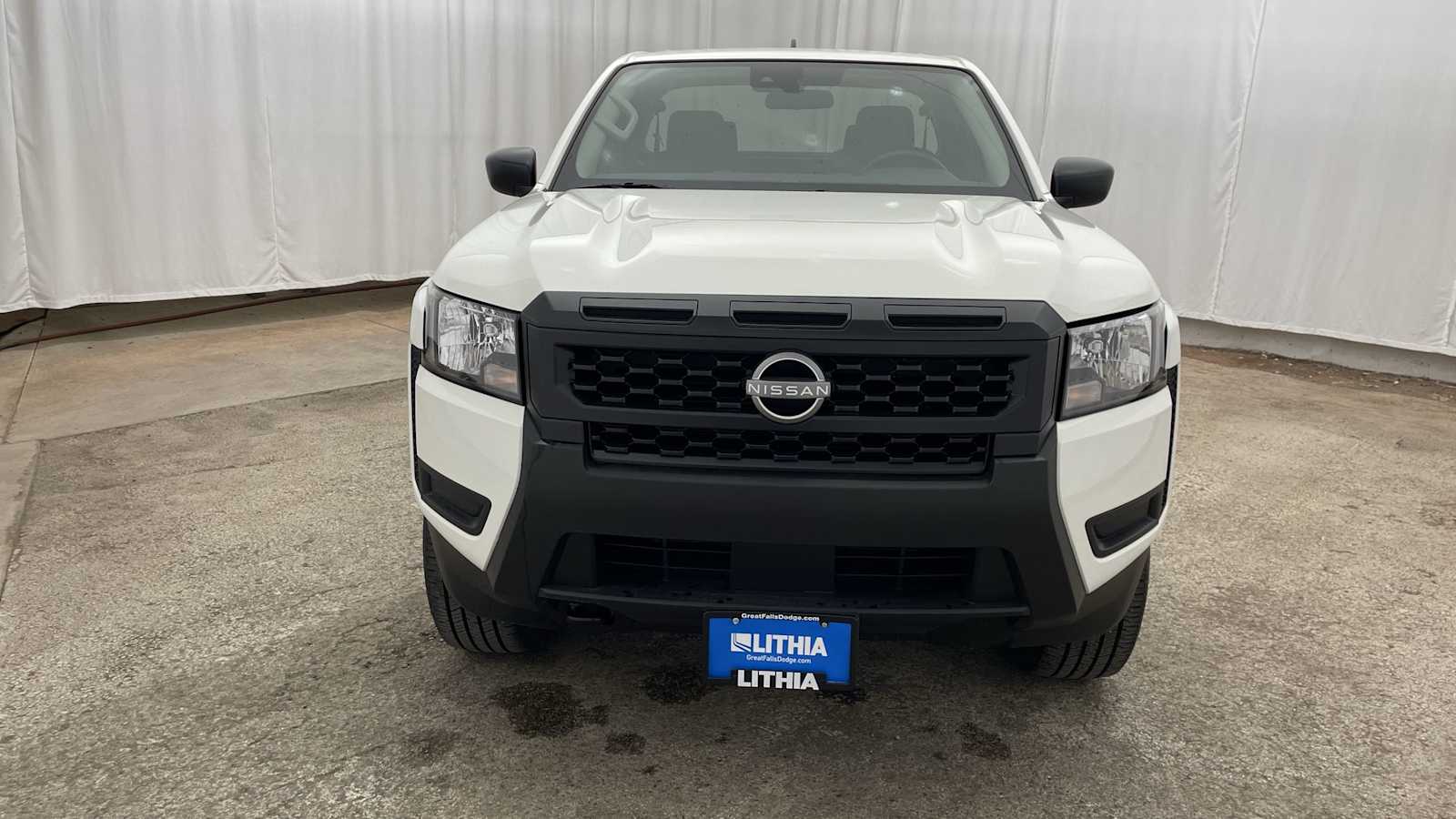 Thumbnail: 2025 Nissan Frontier - 32