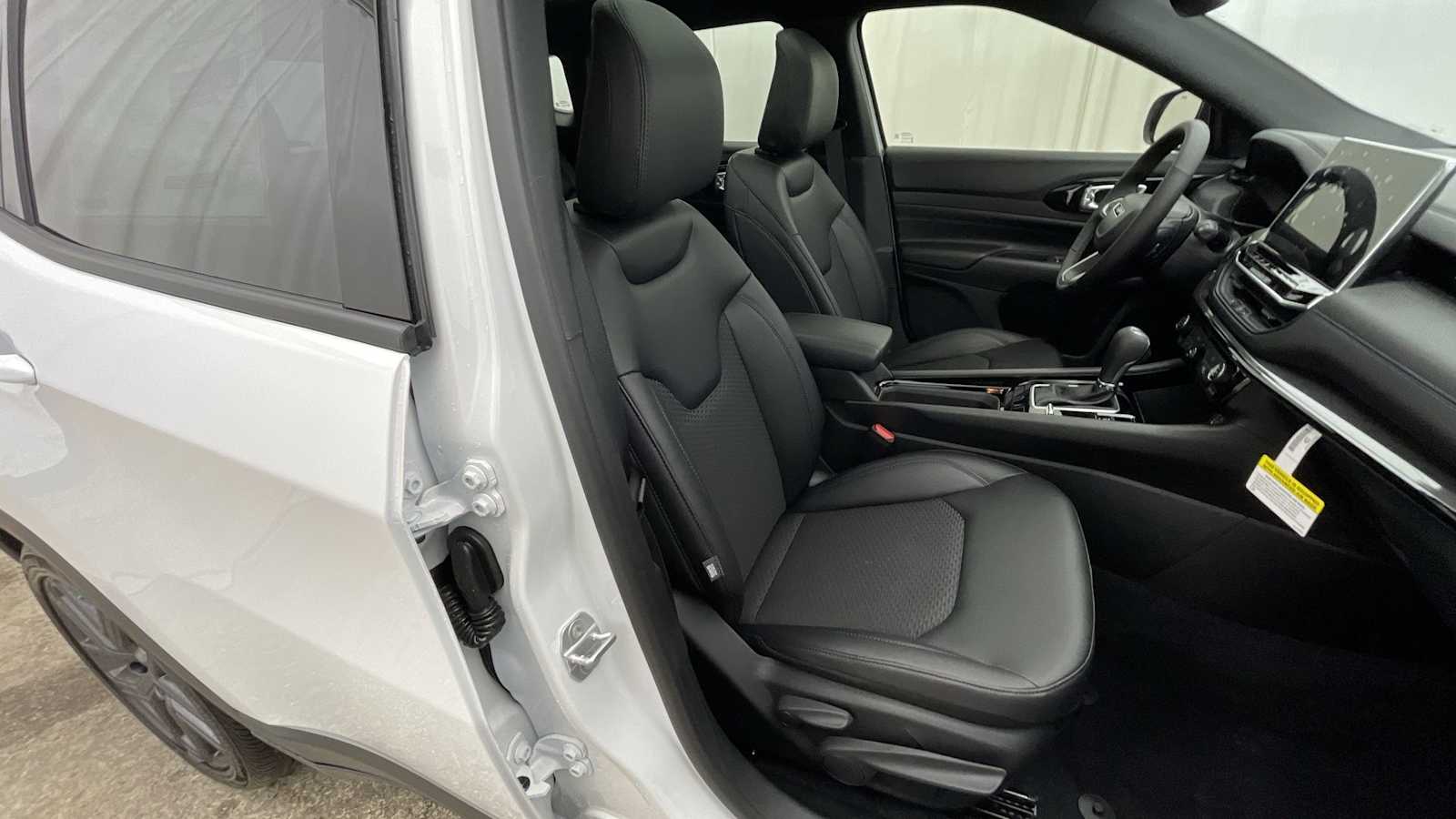 Thumbnail: 2026 Jeep Compass - 12