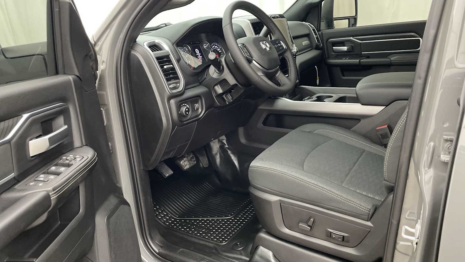 Thumbnail: 2026 RAM 2500 - 2