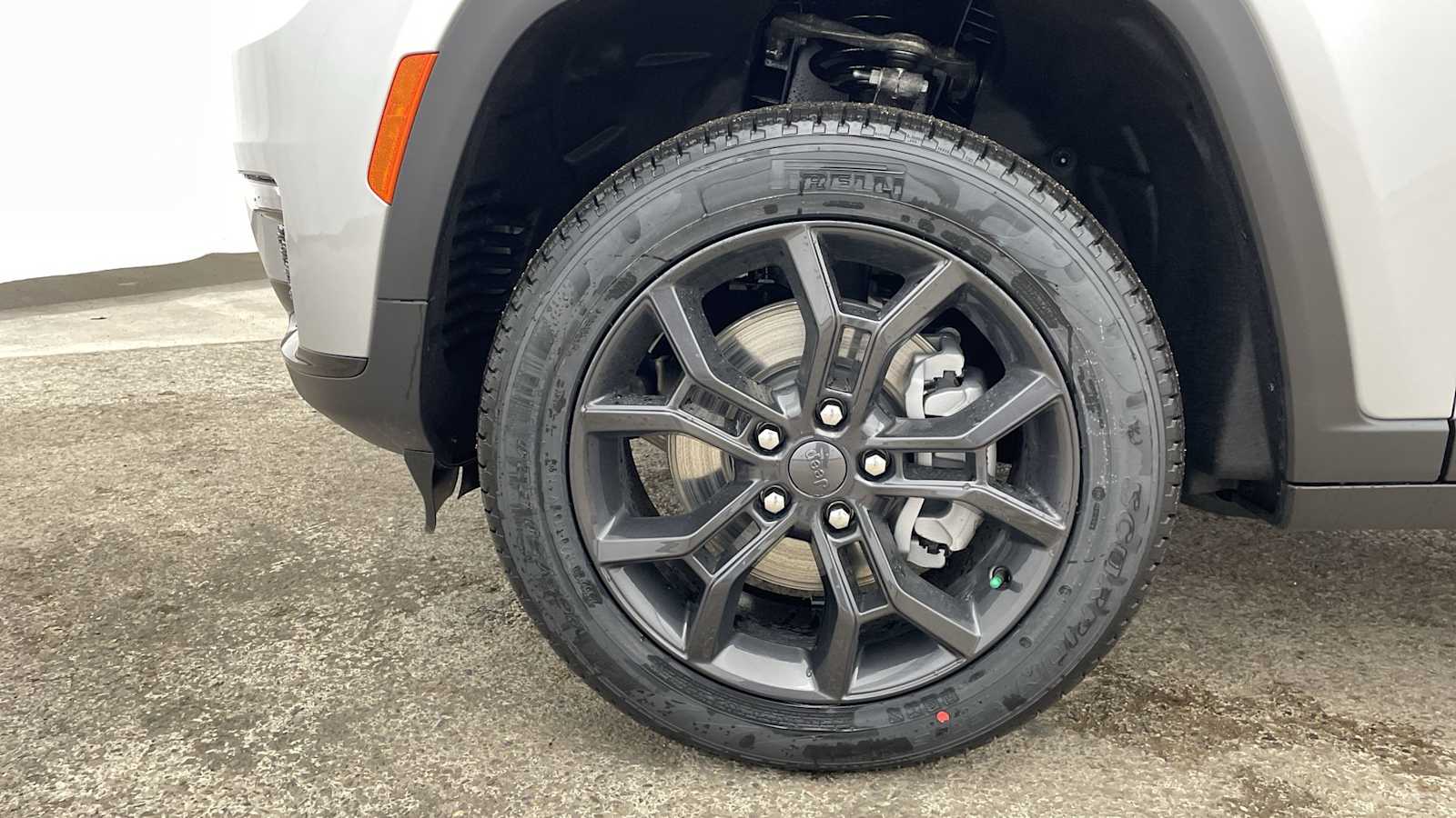 Thumbnail: 2025 Jeep Grand Cherokee - 44