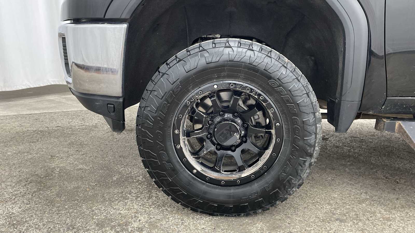 Thumbnail: 2022 GMC Sierra 2500 - 40