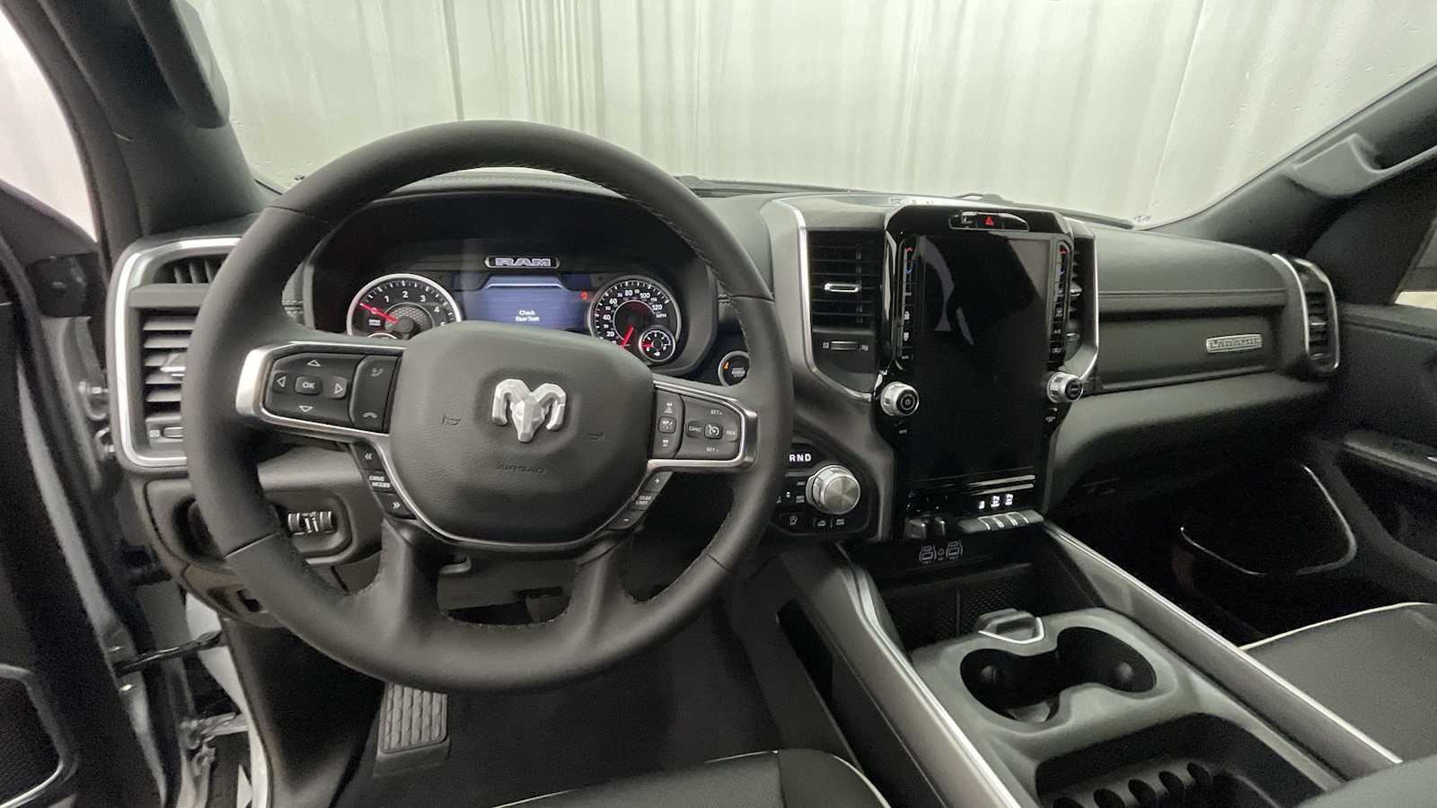 Thumbnail: 2026 RAM 1500 - 3